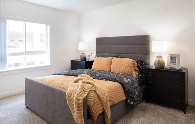 Mill Creek WA Apartments - Farm By Vintage - Bedroom with Plush Carpeting