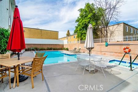 2 beds, 3 baths, 1,298 sqft, $3,500, Unit 8