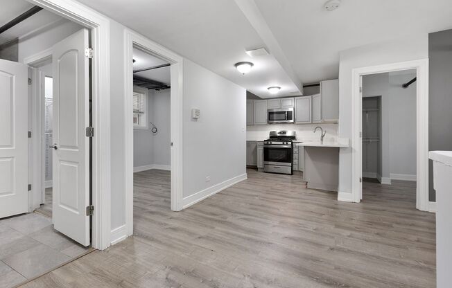 2 beds, 1 bath, 569 sqft, $2,200, Unit 6110-G