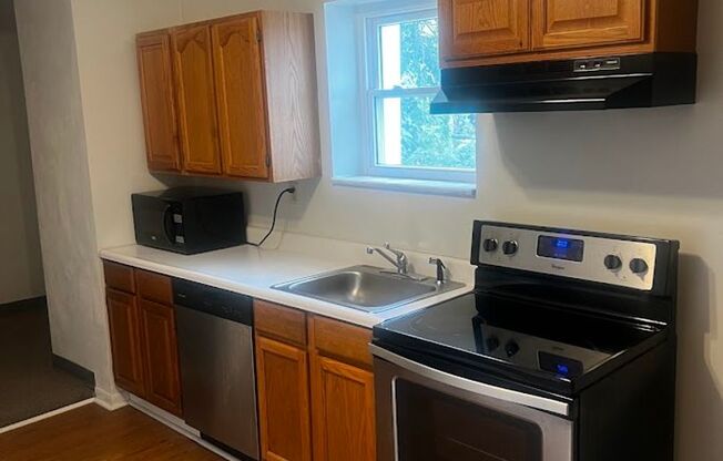 2 Bedroom Unit In Southside.  Available Immediately!