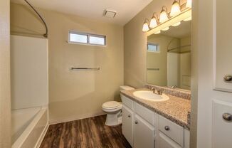 2 beds, 1 bath, 938 sqft, $1,850, Unit 309