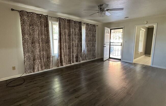 Large 2 bedroom / 2 bath Available Now