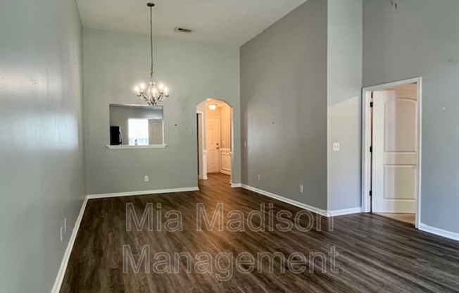 26 RIVERMOOR CT