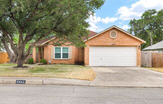 Modern 3-Bedroom Home Near Medical Center with Open Layout, Covered Patio, and More!