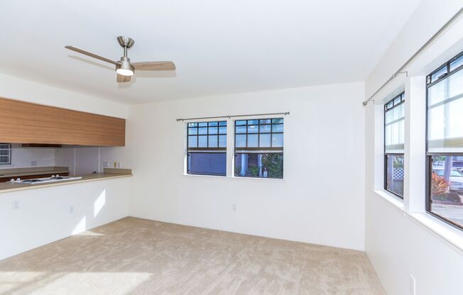 Royal Kunia - 2/1/2 - $2,500