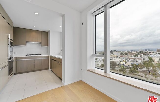 2 beds, 2 baths, 1,290 sqft, $4,900, Unit 1508
