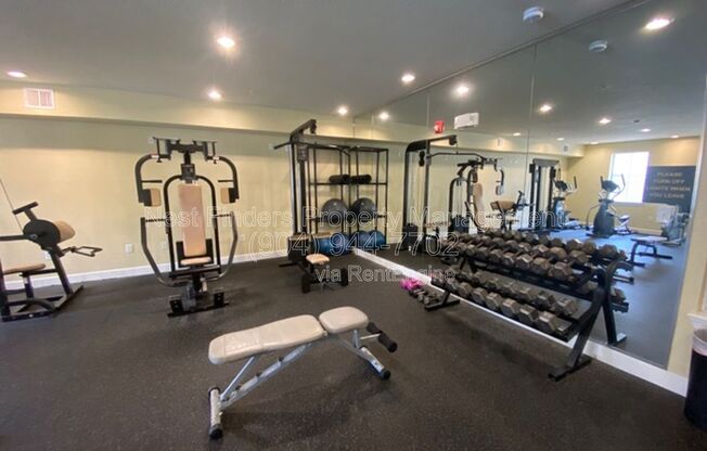 2 beds, 2 baths, 1,049 sqft, $1,295, Unit Unit 9239