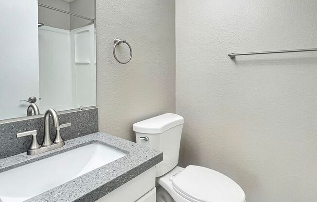 2 beds, 2 baths, 880 sqft, $2,448, Unit 02-203