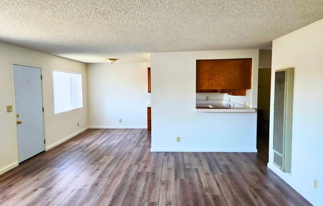 827 Grand Ave Long Beach Apartments