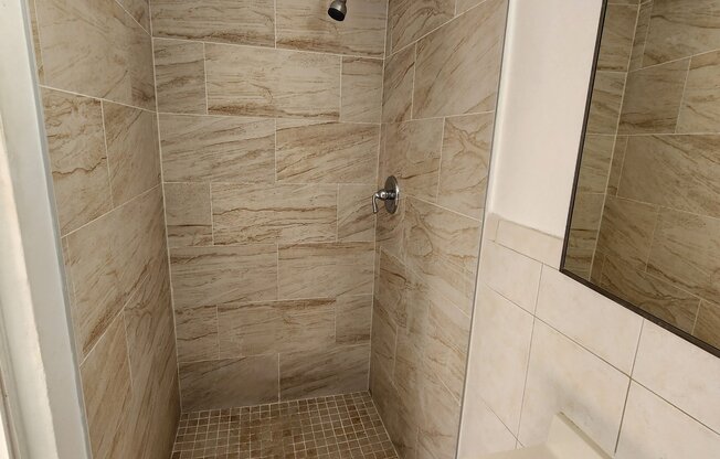5571 SW 136 CT