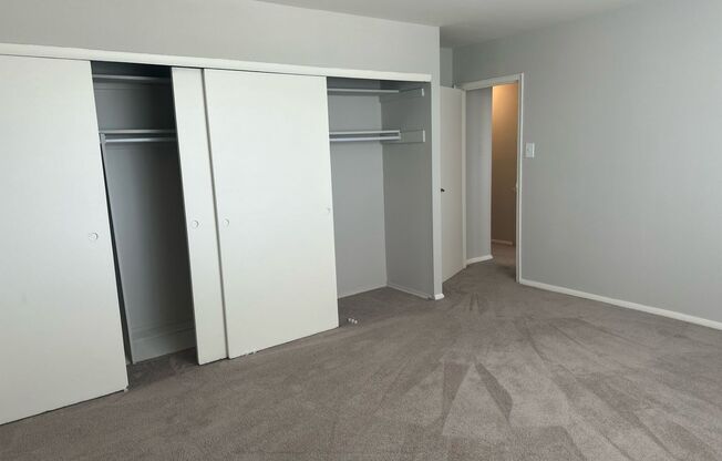 2 beds, 1 bath, 685 sqft, $1,595, Unit C07