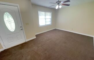 3 beds, 1 bath, $875