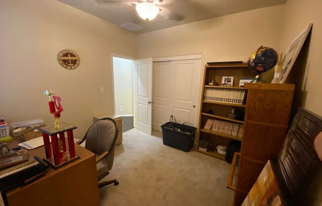 3 beds, 2 baths, 1,874 sqft, $2,200, Unit 209 Landing Trail NE