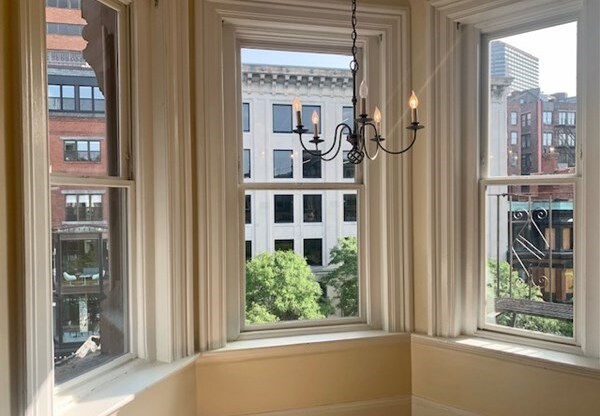 119 NEWBURY ST