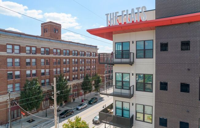 1 bed, 1 bath, 810 sqft, $1,399, Unit 407