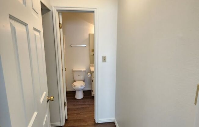 2 beds, 1 bath, $1,575