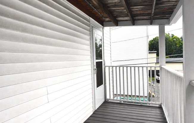 40 ALMONT ST