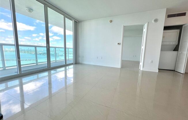 2 beds, 2 baths, 1,154 sqft, $4,800, Unit 1800 N Bayshore Dr # 24-09 (A11699210)