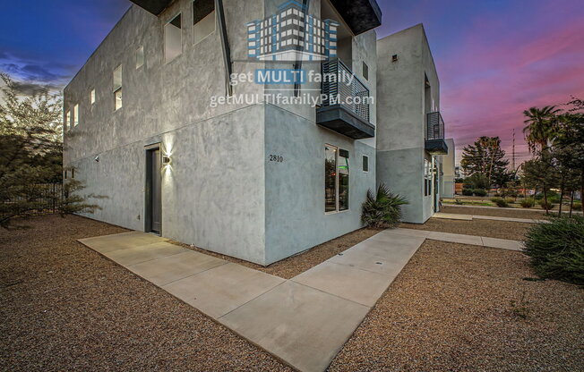 3 beds, 2.5 baths, 1,683 sqft, $2,850