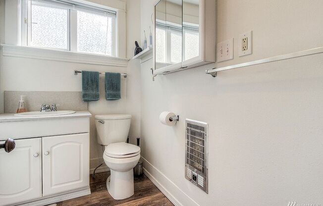 Columbia City Triplex