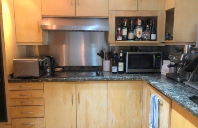 3 beds, 2.5 baths, 1,905 sqft, $6,200, Unit 20