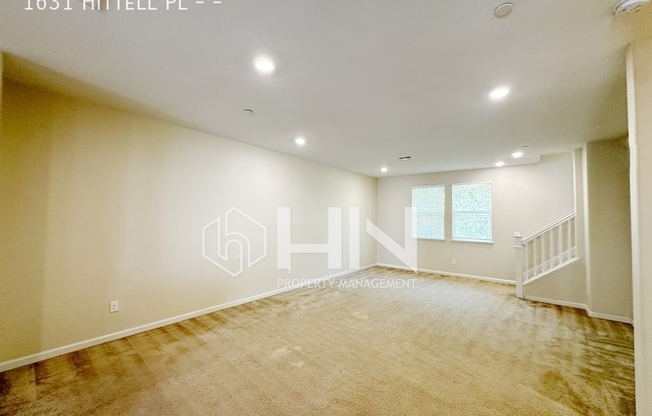 1631 HITTELL PL