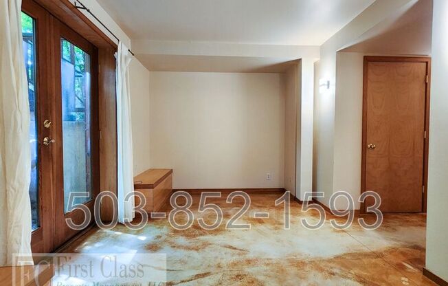 2934 SE MORRISON ST UNIT 8