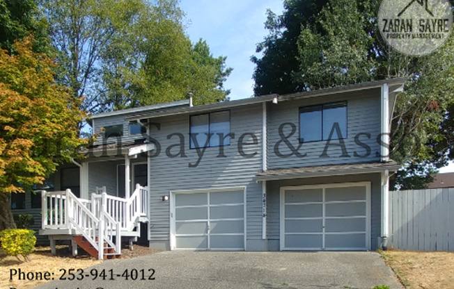 386 - Beautiful Tri-level Home