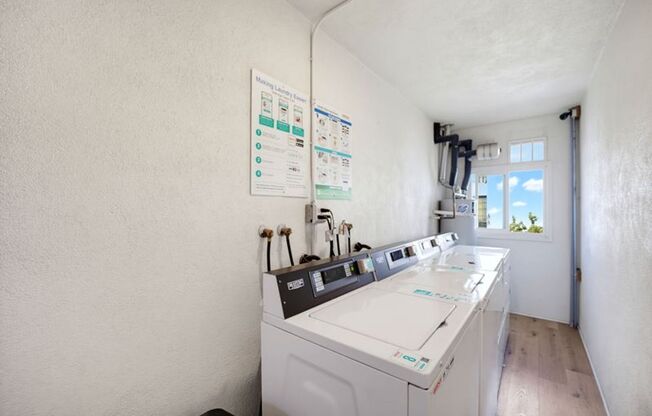 Studio, 1 bath, 400 sqft, $1,550, Unit 1725 #2