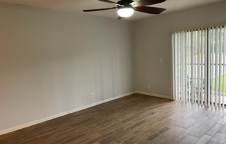 3710 N PINE IS RD