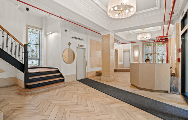 45 W 110 ST