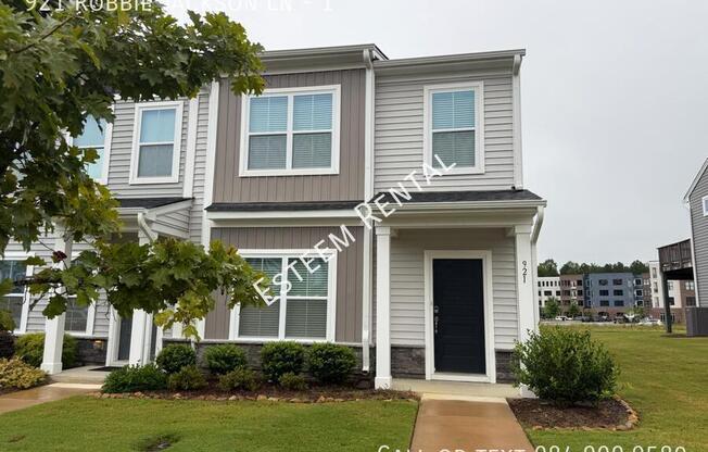 921 ROBBIE JACKSON LN
