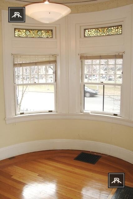 308 COMMONWEALTH AVE