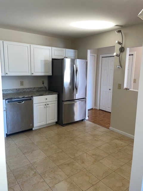 2 beds, 2 baths, 1,250 sqft, $3,500, Unit 705