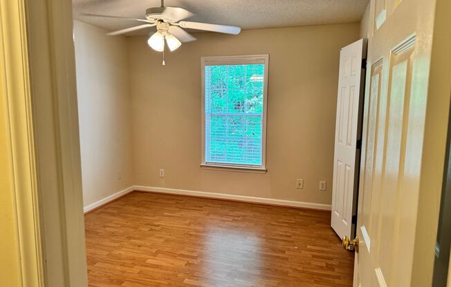 2 beds, 2 baths, $1,200