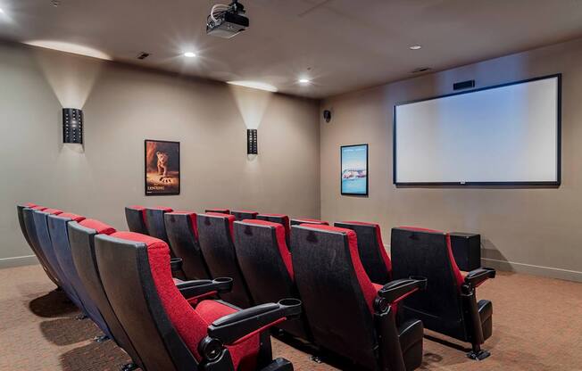 Private Movie Theatre at The Orchard, Ohio, 43016