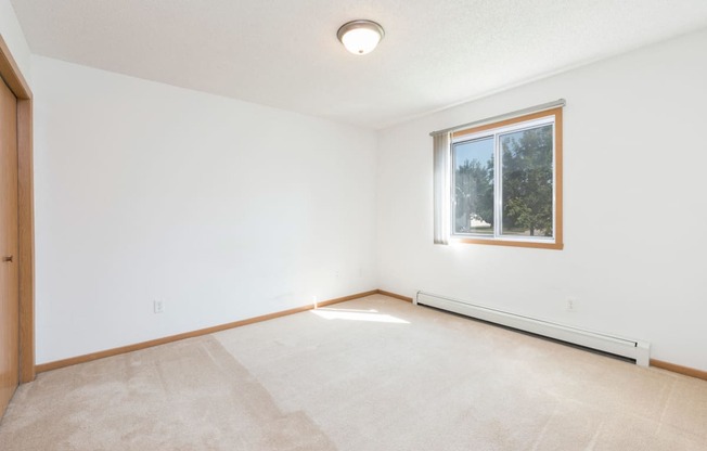 Sierra Ridge Apartments in Bismarck, ND| 2 Bdrm-Plan D-Bedroom