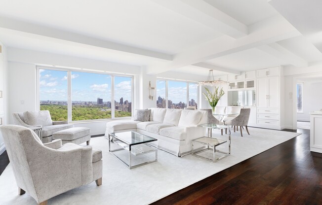 2 beds, 2.5 baths, 1,688 sqft, $40,000, Unit 3301