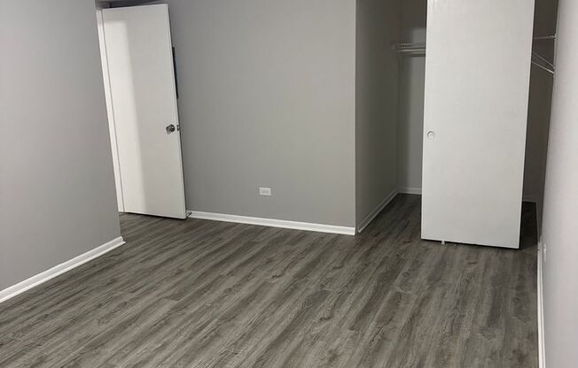 2 beds, 1 bath, $1,650, Unit 619-208