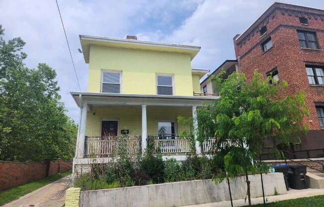 2009 PLEASANT ST