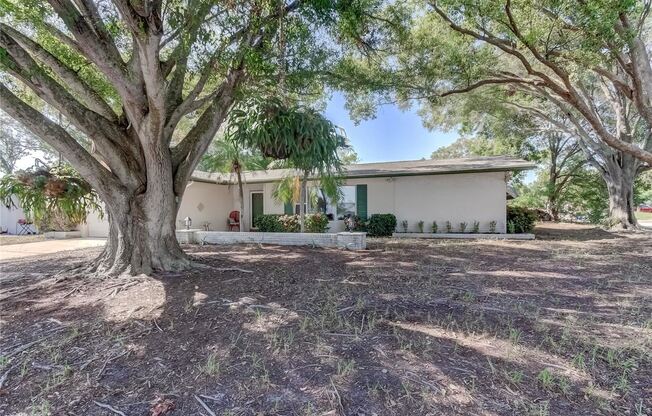 2034 Kenmoore Drive