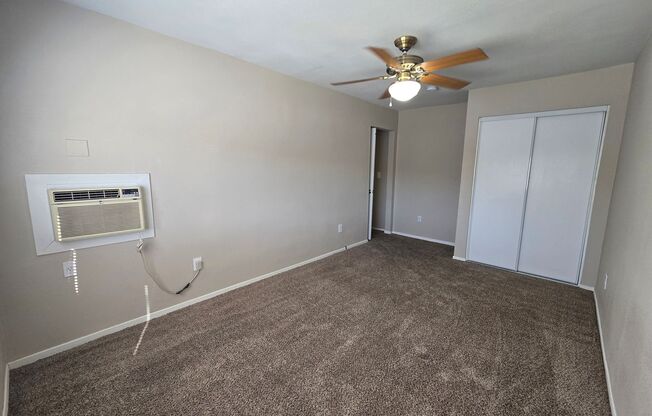 3 beds, 2 baths, $1,650