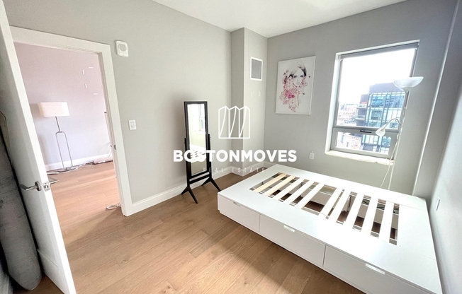 1 bed, 1 bath, 689 sqft, $4,250, Unit 1109