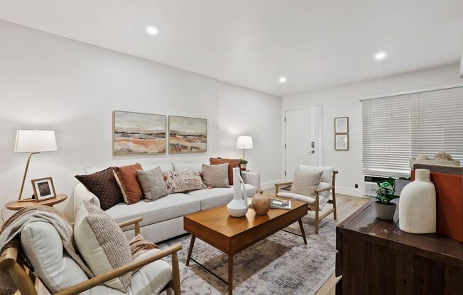 1 bed, 1 bath, 650 sqft, $2,400, Unit Unit 08