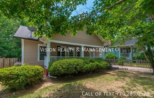 1143 GRACEWOOD AVE
