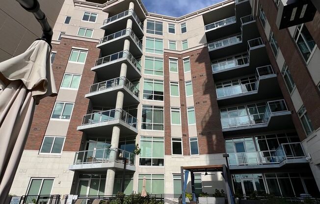 Spacious 2 bedroom 3 bath condo with office in City Lights!