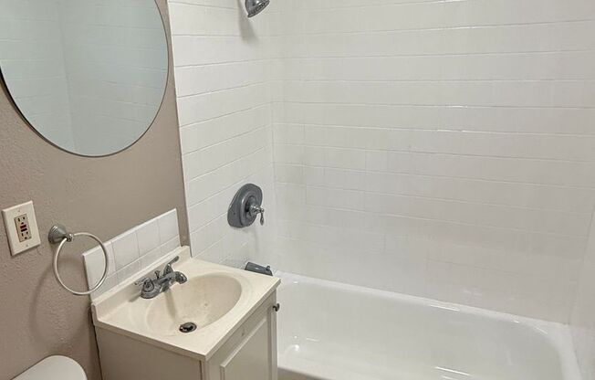 3 beds, 1 bath, $1,950