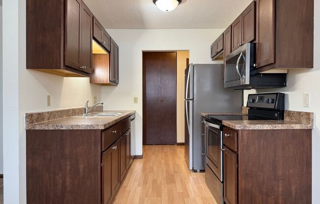 Spring Glen Apartments
