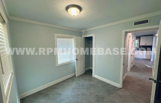 2 beds, 1 bath, $1,350