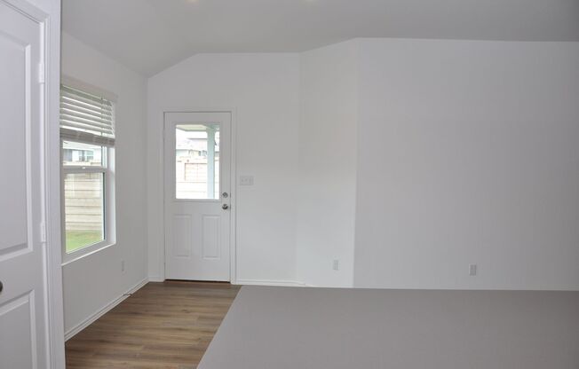 Brand New 3 Bedroom 2 Bath in Plumb Creek